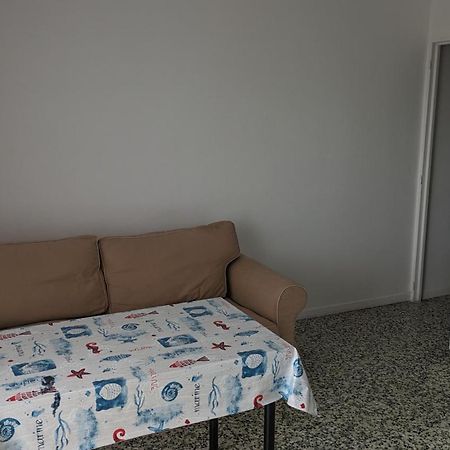Studio Avec Coin Nuit, 100 M De La Mer Le Lavandou Dış mekan fotoğraf